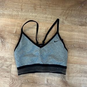 Nike Sports Bra Size Medium